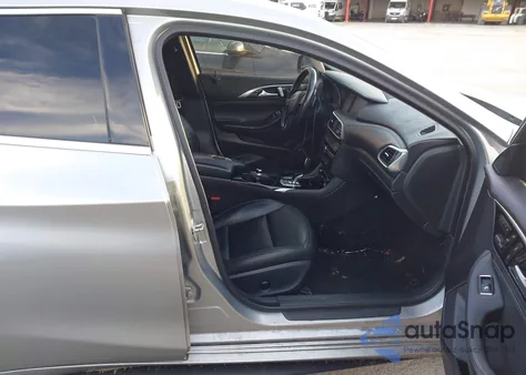 2018 Infiniti Qx30 Luxury from USA, damaged, VIN SJKCH5CP9JA056331